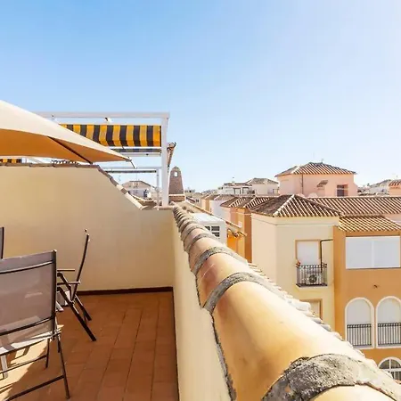 Paraiso Penthouse アパート *